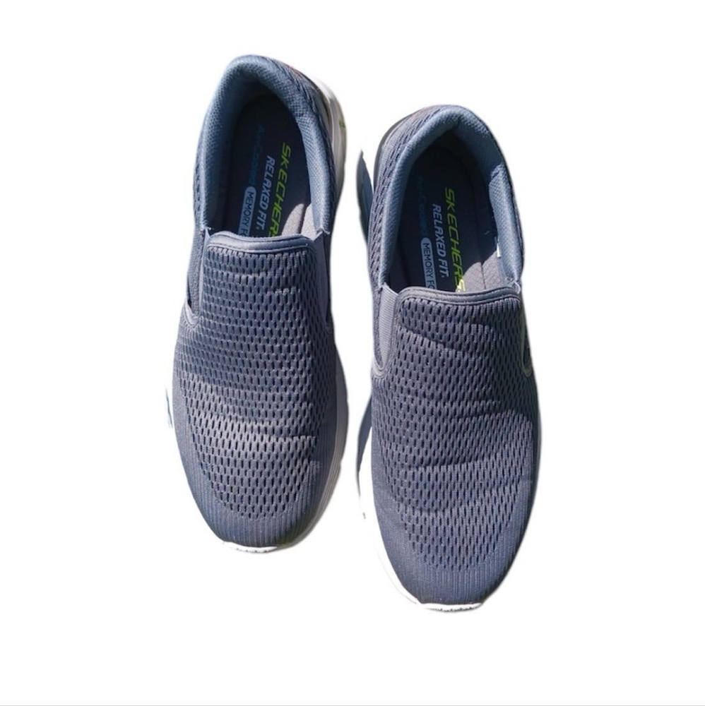 Men's Gray Skechers 9.5 EUC